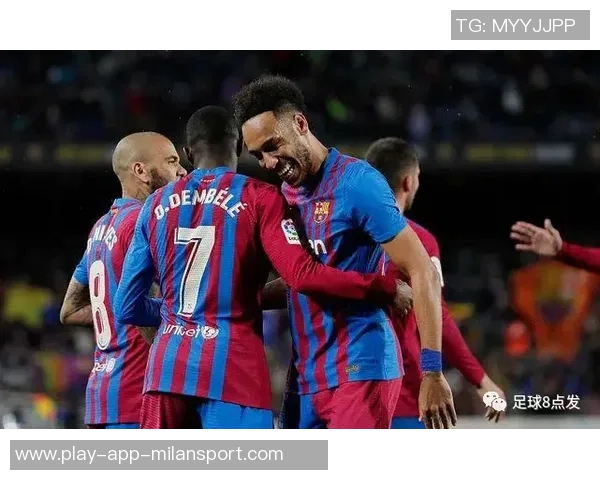 巴萨前锋线未来规划三选一续约莱万扶正费兰引进顶级前锋 巴萨前锋线未来规划三选一续约莱万扶正费兰引进顶级前锋