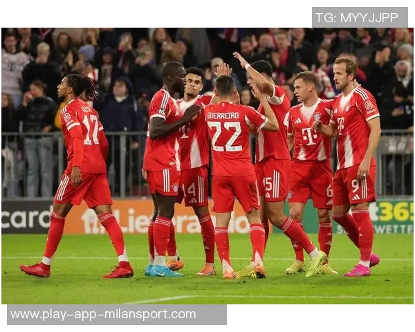 比赛第71分钟卡尔进球庆祝拜仁扩大领先优势2-0战胜萨尔茨堡 比赛第71分钟卡尔进球庆祝拜仁扩大领先优势2-0战胜萨尔茨堡